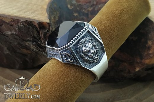 Men's silver ring with black stone Onyx to buy