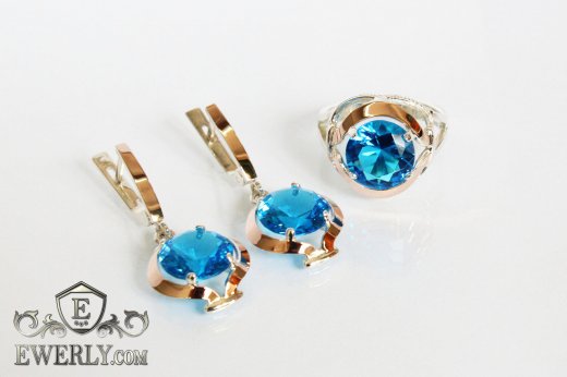 Купить комплект: кольцо и серёжки из серебра с голубыми камнями